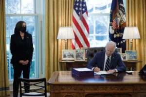 Biden seeks to strengthen options for workers with new executive order