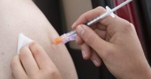 Over 50% of eligible Canadians now fully vaccinated against COVID-19 as cases fall – National