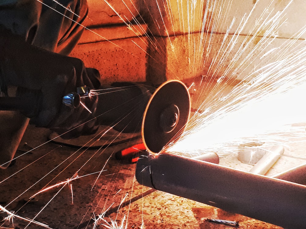 SEVEN ARGUMENTS IN FAVOR OF METAL CUSTOM GRINDERS 2 aaa